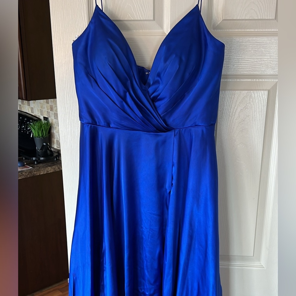 PROM/FORMAL DRESS!!